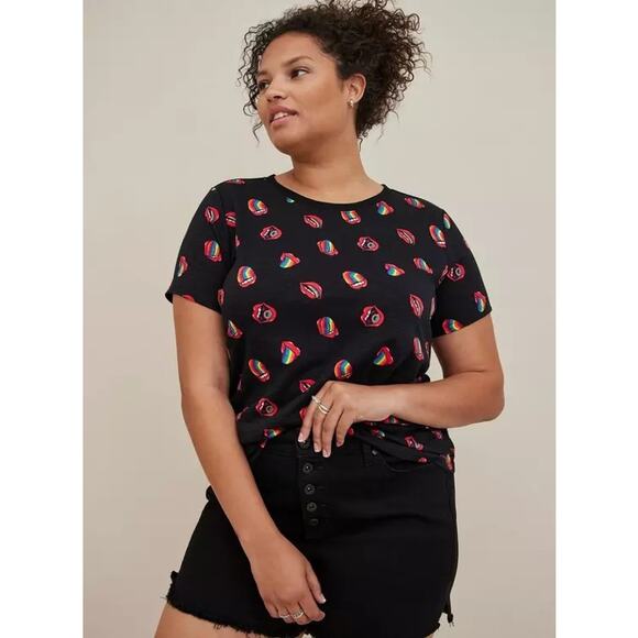Torrid Super Soft Slub Crew Neck Tee Rainbow Lips 1X casual Lightweight - Picture 1 of 4
